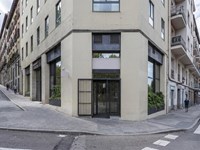 ¿Cada cuánto hay que revisar el sistema de portería de un edificio?